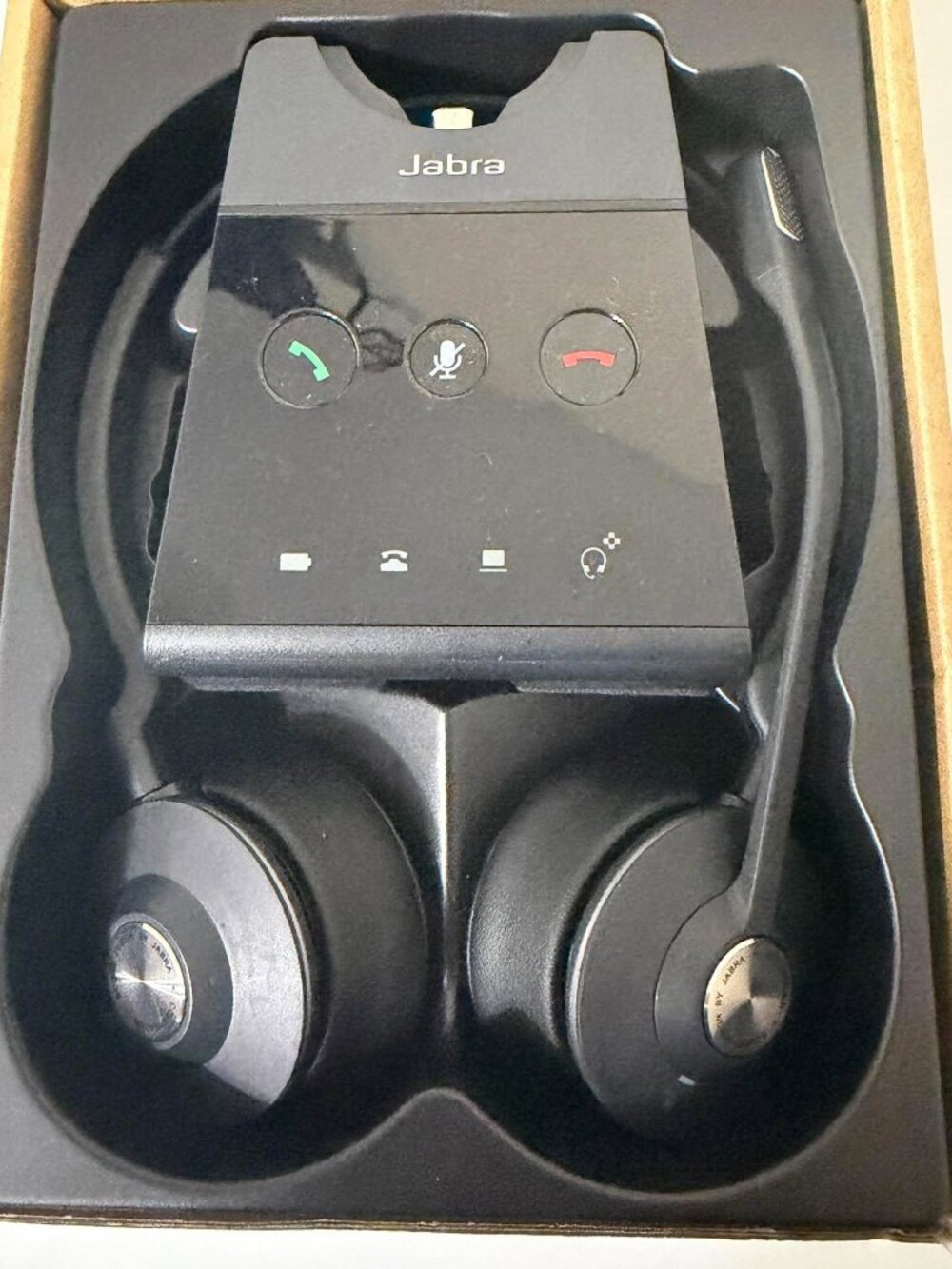 Jabra Engage 65 Stereo Wireless Headset System Like New Great Quality